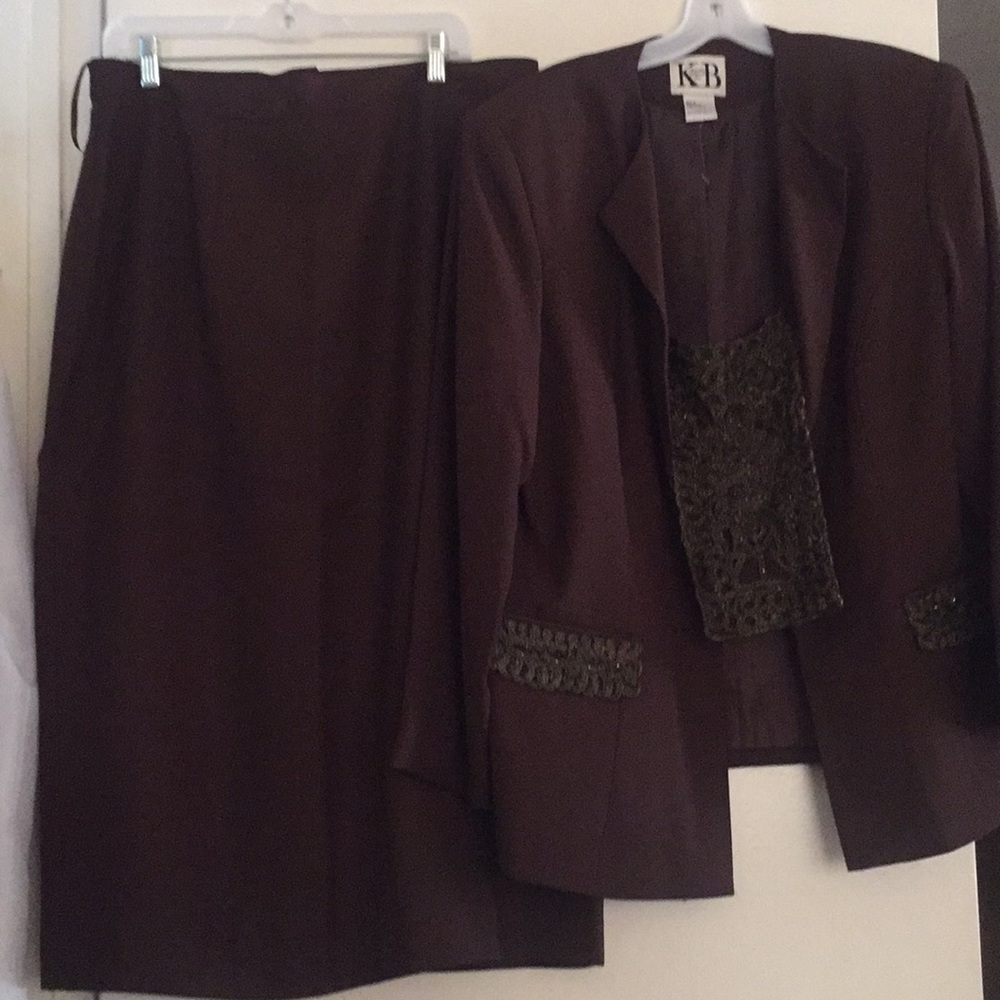 Suit with skirt and inside dickey by K&K